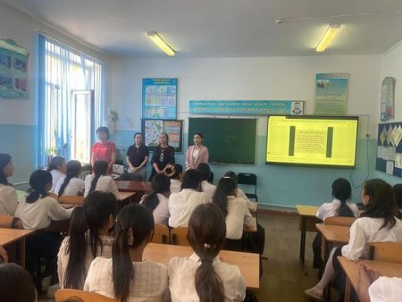 МЕДИЦИНА ҚЫЗМЕТКЕРЛЕРІМЕН КЕЗДЕСУ КҮНІ